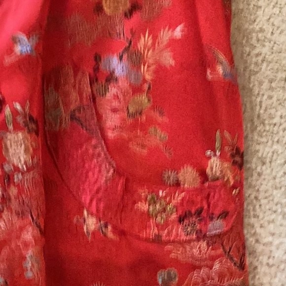 Small Red Kimono - Picture 5 of 7